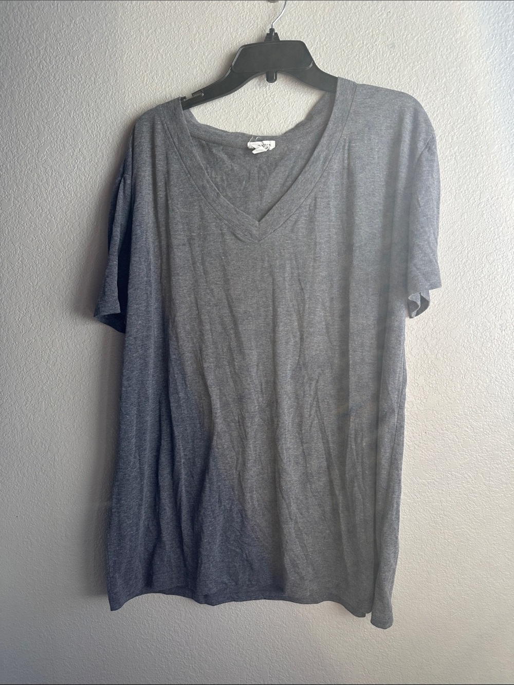 Women's Gray V-Neck Short Sleeve Tee